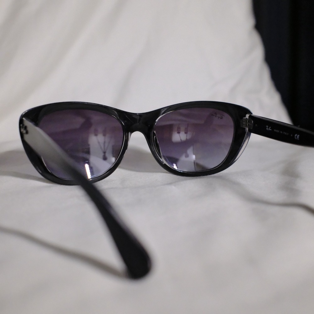 Ray-Ban RB4227 "Highstreet" Gradient Purple Lenses with Black Leather Case - Picture 6 of 7